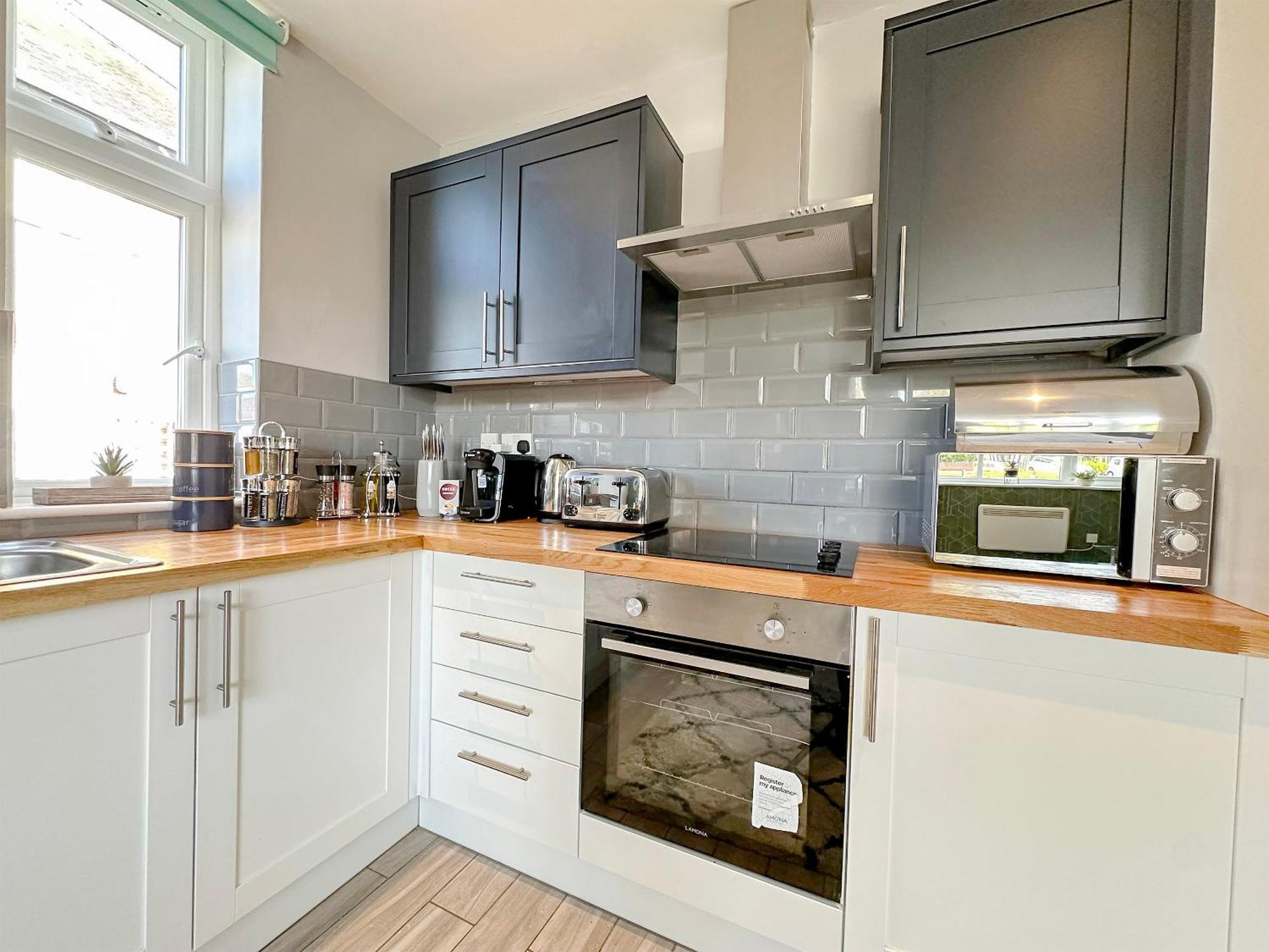 Luxury Boutique Apartments Block Free Street Parking Hounslow Esterno foto