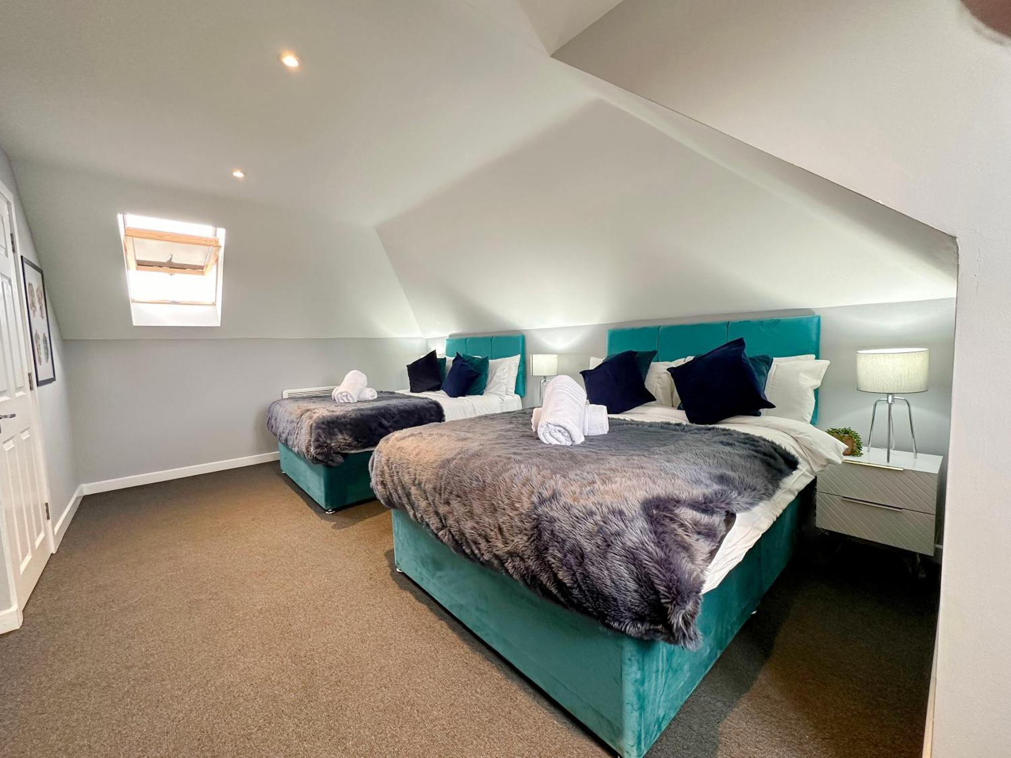 Luxury Boutique Apartments Block Free Street Parking Hounslow Esterno foto