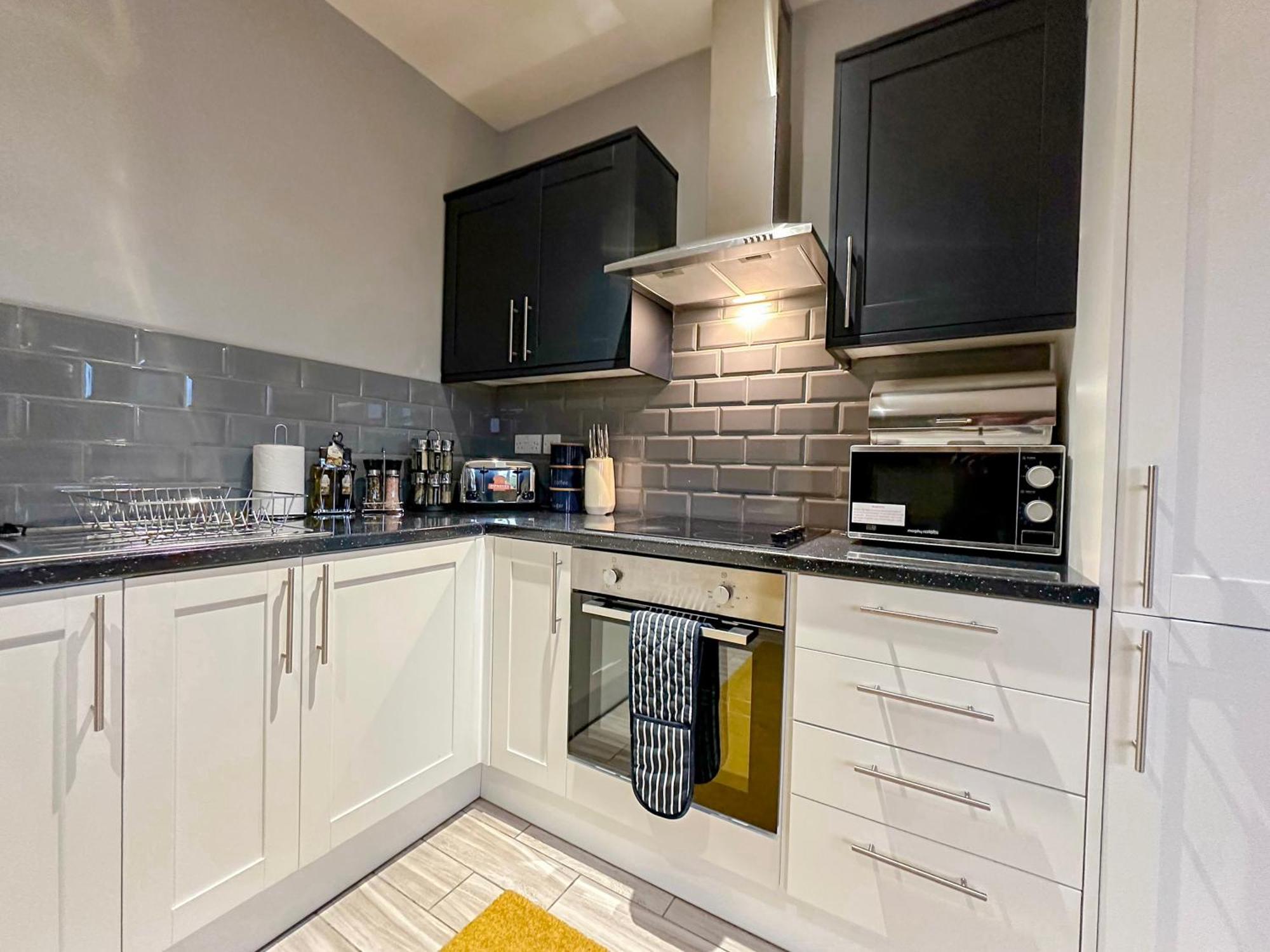 Luxury Boutique Apartments Block Free Street Parking Hounslow Esterno foto