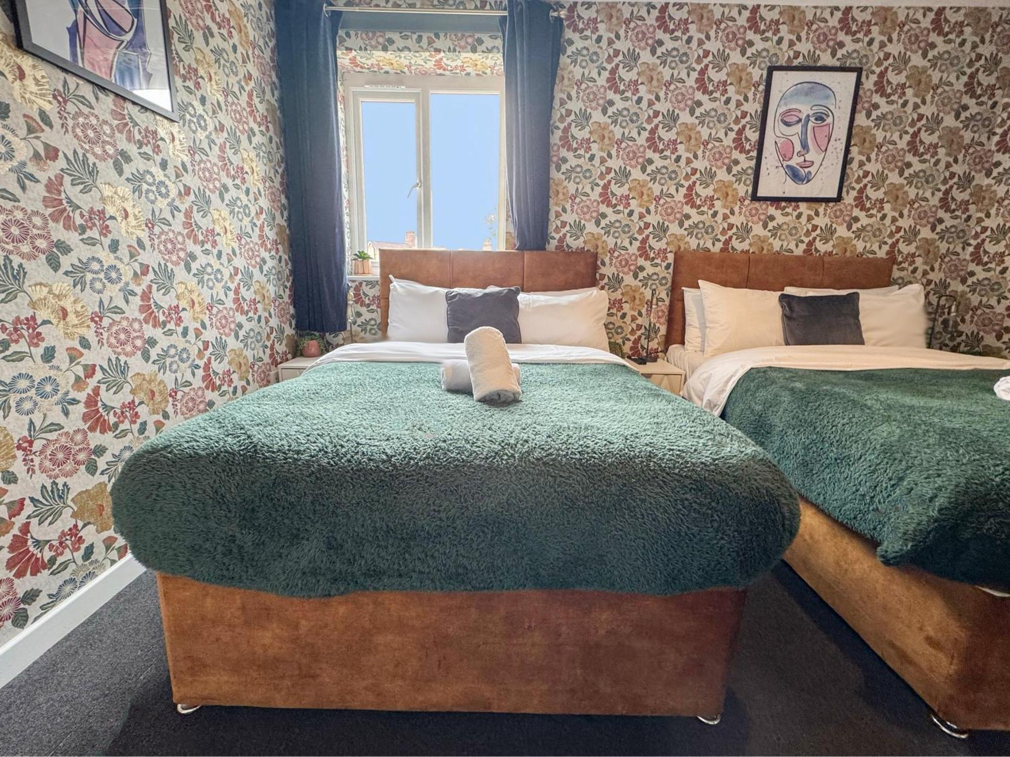 Luxury Boutique Apartments Block Free Street Parking Hounslow Esterno foto
